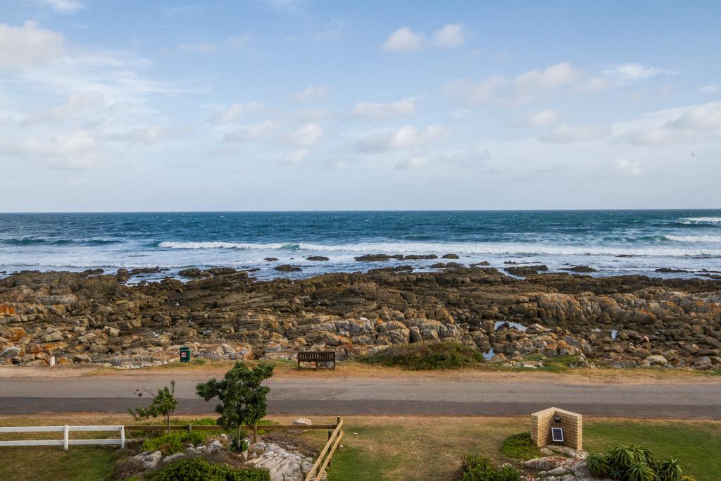 Little Rock Guesthouse Groot-Jongensfontein Buitenkant foto