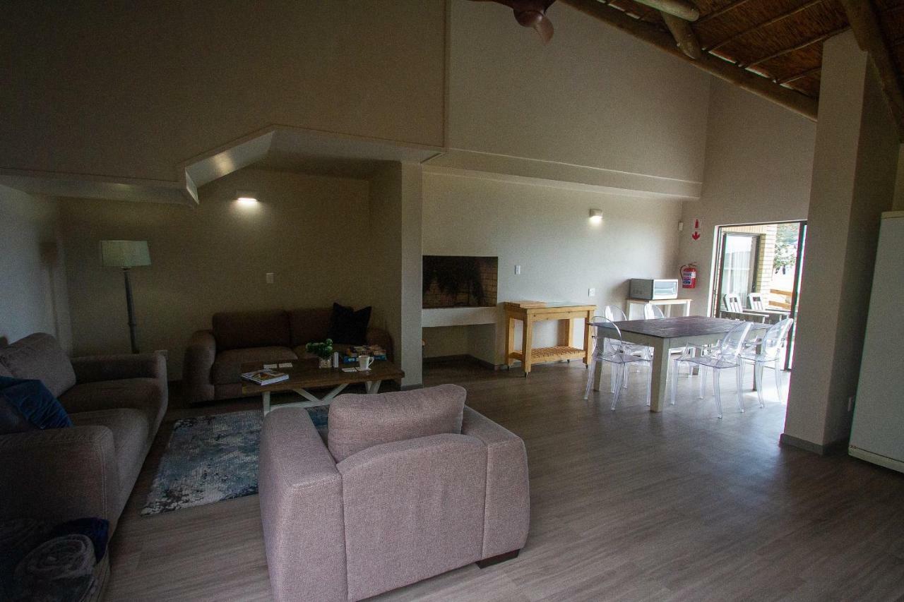 Little Rock Guesthouse Groot-Jongensfontein Buitenkant foto