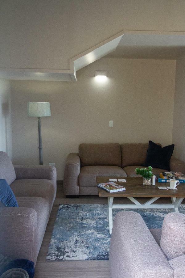 Little Rock Guesthouse Groot-Jongensfontein Buitenkant foto